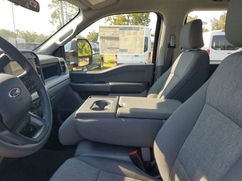 New 2026 Ford F250 XL w/ STX Appearance Package AWD/4WD image 8