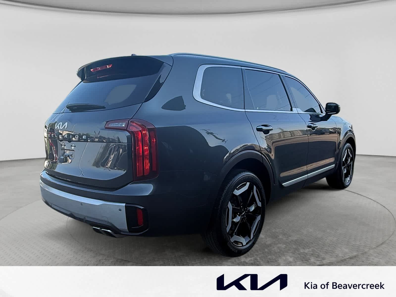Certified 2024 Kia Telluride S w/ S Sunroof Package FWD image 5