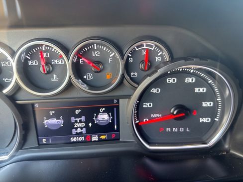 Used 2021 Chevrolet Silverado 2500 LT w/ Convenience Package image 14