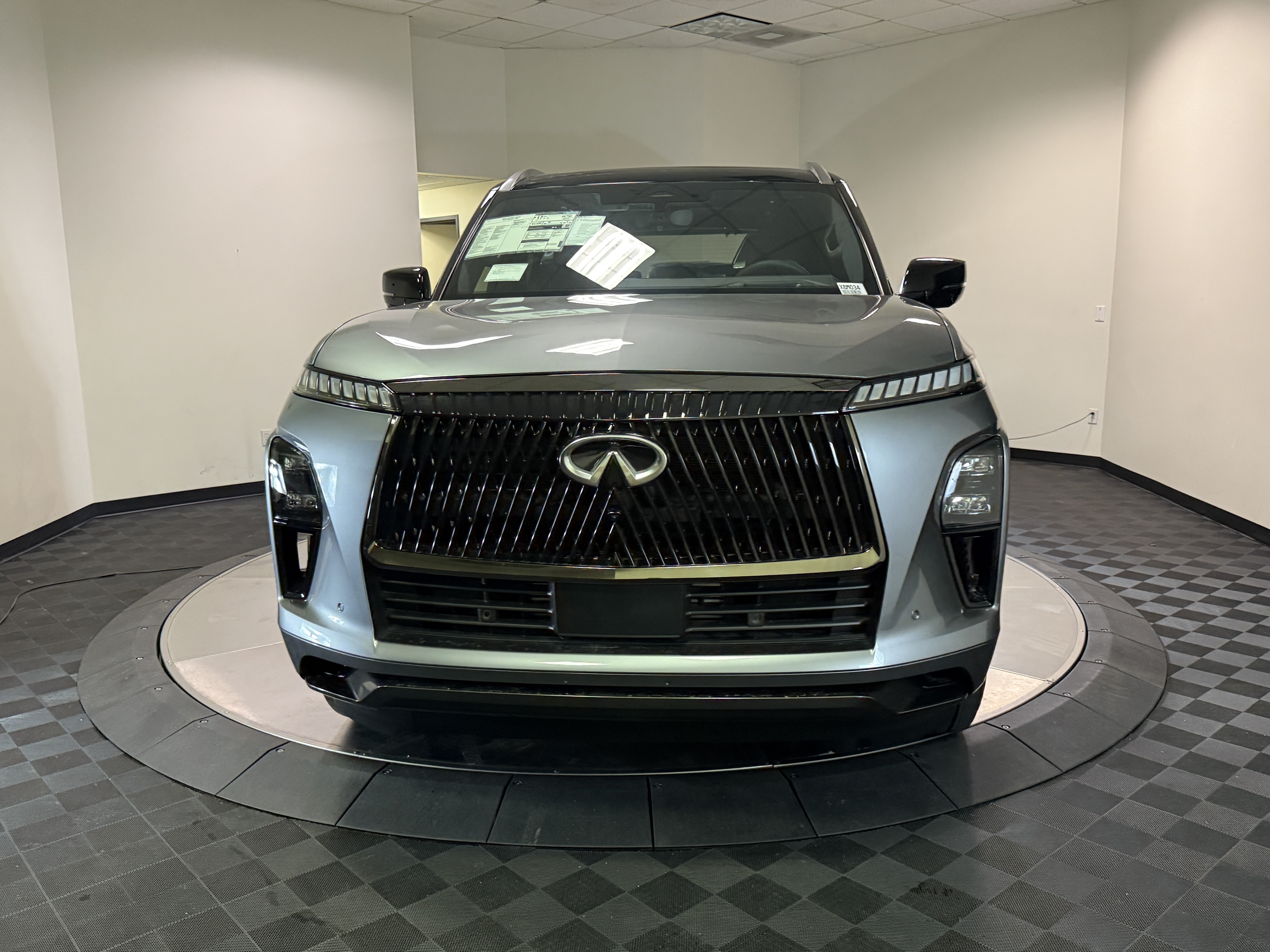 New 2026 INFINITI QX80 Autograph w/ Premium Cargo Package AWD/4WD image 2