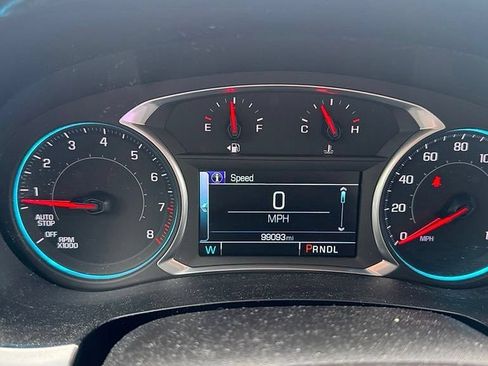 Used 2019 Chevrolet Traverse LT AWD/4WD image 11