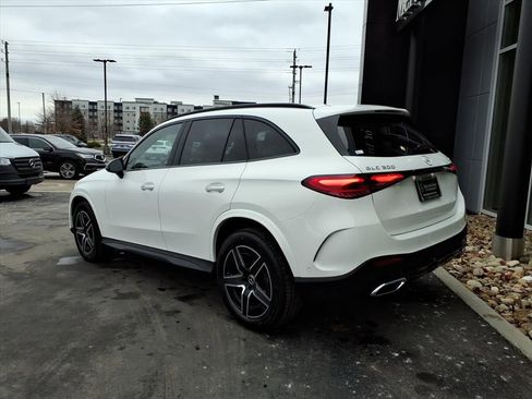 New 2026 Mercedes-Benz GLC 300 4MATIC image 4