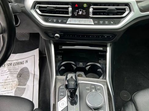 Used 2020 BMW 330i Sedan w/ Convenience Package RWD image 21