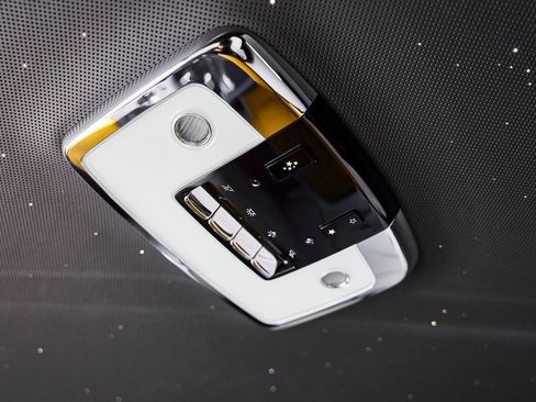 Used 2025 Rolls-Royce Spectre Black Badge image 45