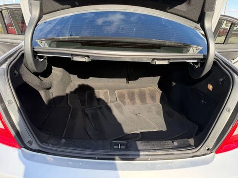 Used 2011 Mercedes-Benz C 300 4MATIC Sedan image 18