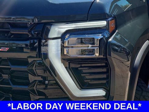 New 2026 Chevrolet Silverado 2500 ZR2 w/ ZR2 Bison Edition AWD/4WD image 33
