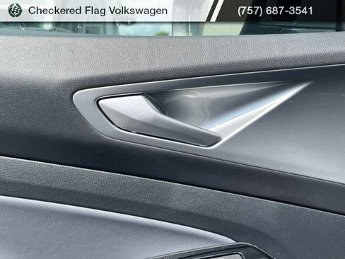 Used 2023 Volkswagen ID.4 Pro S RWD image 14