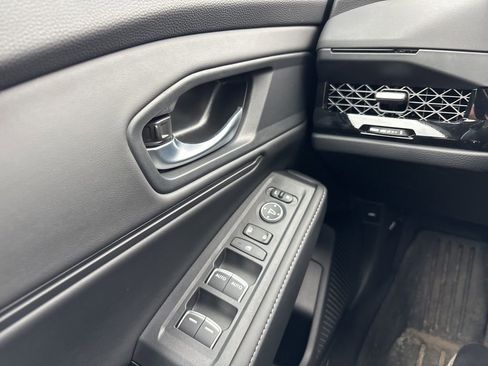 Used 2025 Honda Accord Sport image 17