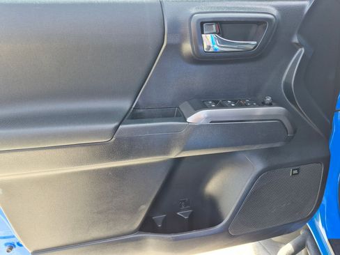 Used 2019 Toyota Tacoma TRD Pro w/ Desert Air Intake Package AWD/4WD image 13