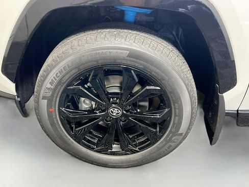 New 2025 Toyota RAV4 XSE image 13