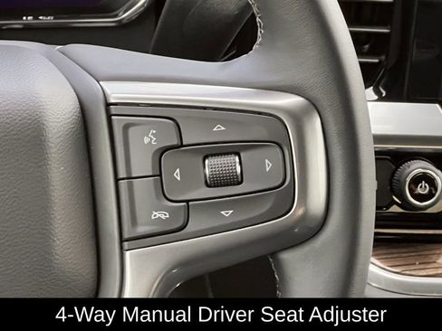 Used 2025 Chevrolet Silverado 2500 LT w/ Safety Package image 17