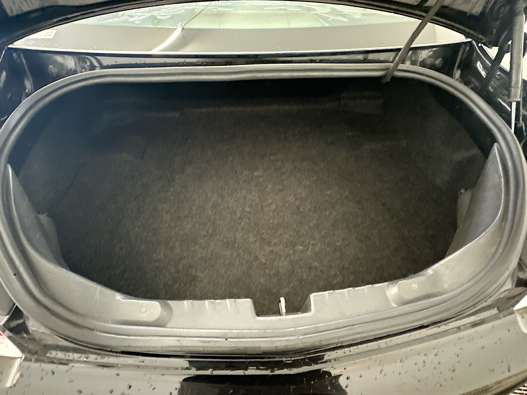 Used 2013 Chevrolet Camaro LS RWD image 27