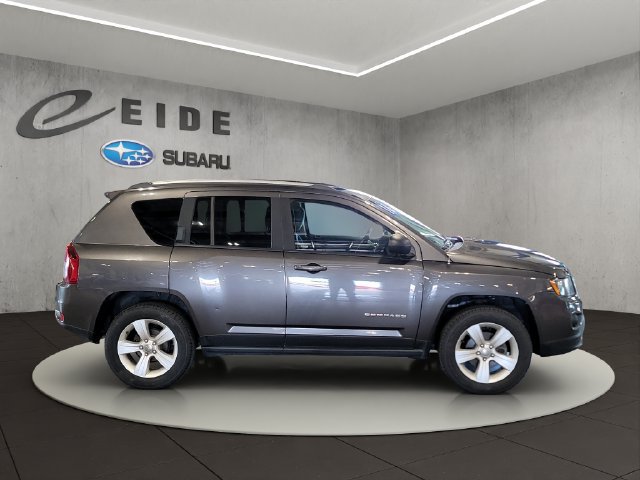 Used 2016 Jeep Compass Sport w/ Power Value Group AWD/4WD image 12