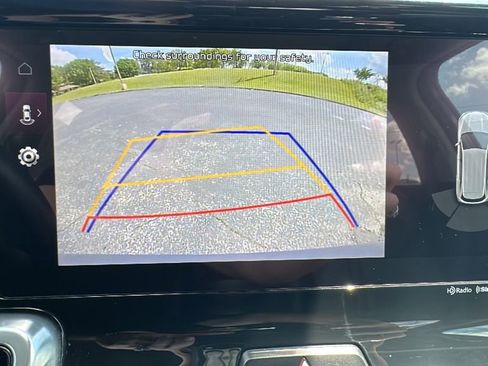 Used 2023 Kia Sorento SX image 26