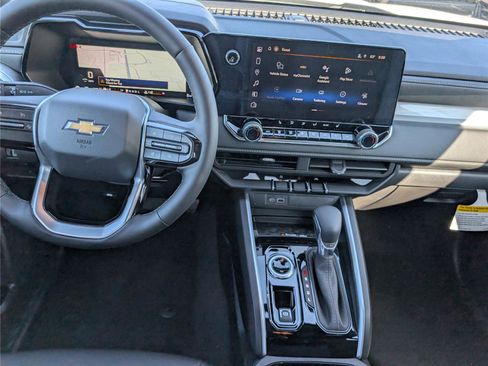 New 2026 Chevrolet Colorado LT w/ LT Convenience Package AWD/4WD image 13