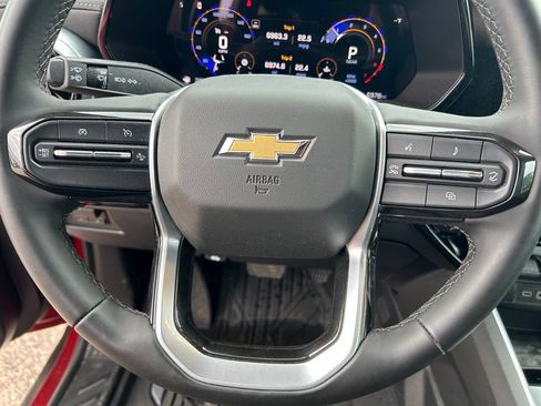 Used 2024 Chevrolet Colorado LT w/ LT Convenience Package II AWD/4WD image 18