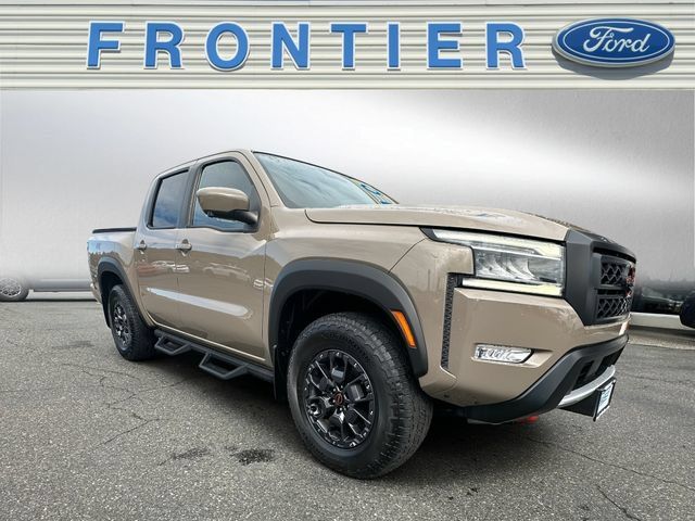 Used 2023 Nissan Frontier PRO-4X w/ Pro-4X Premium Package AWD/4WD image 8