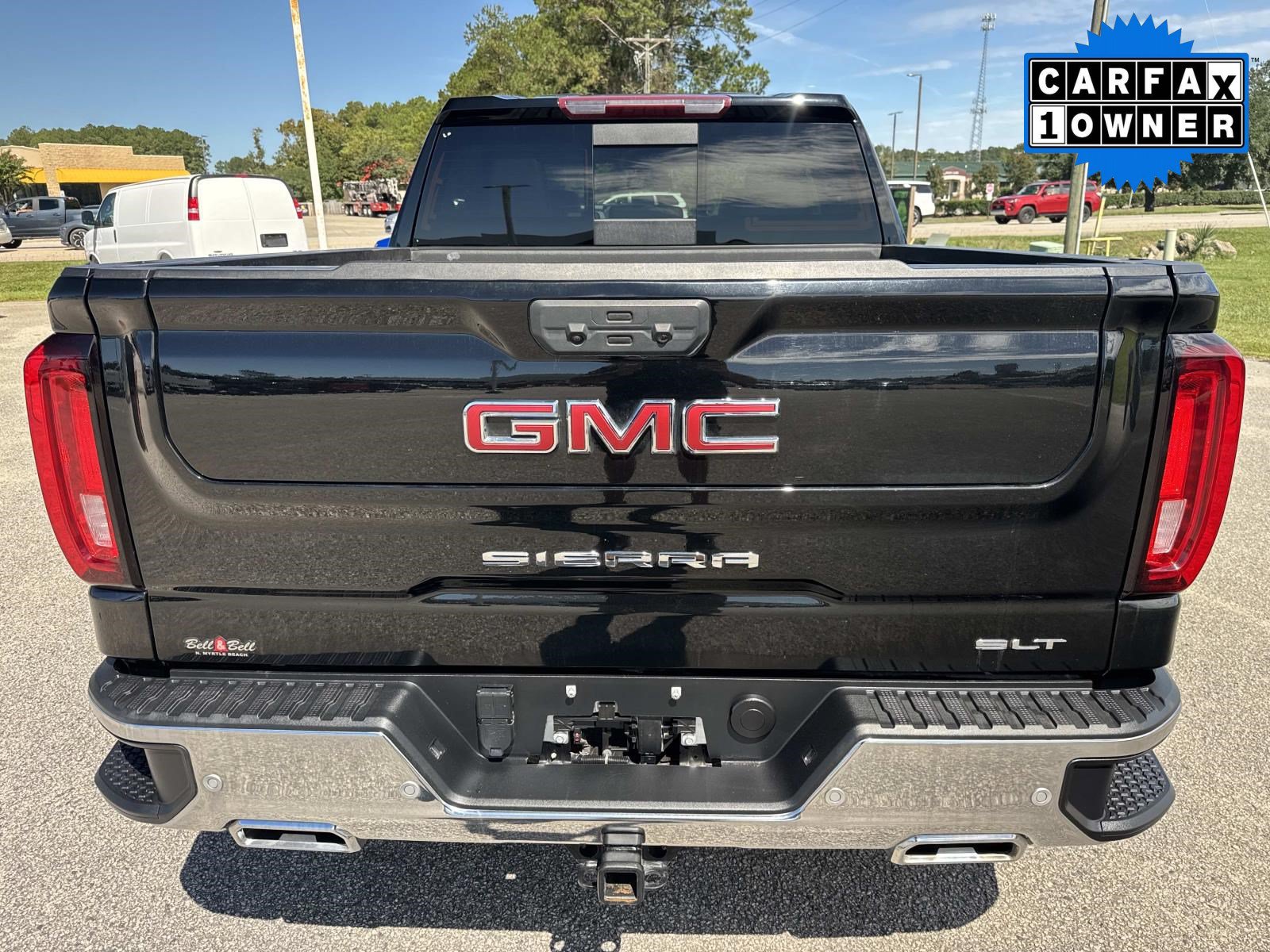 Used 2024 GMC Sierra 1500 SLT w/ SLT Premium Plus Package AWD/4WD image 5
