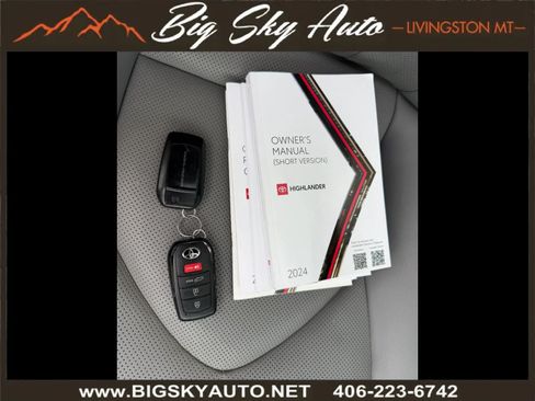 Used 2024 Toyota Highlander Platinum AWD/4WD image 28