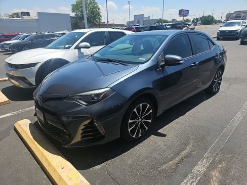 Used 2017 Toyota Corolla SE w/ Carpet Mat Package (TMS) FWD image 1