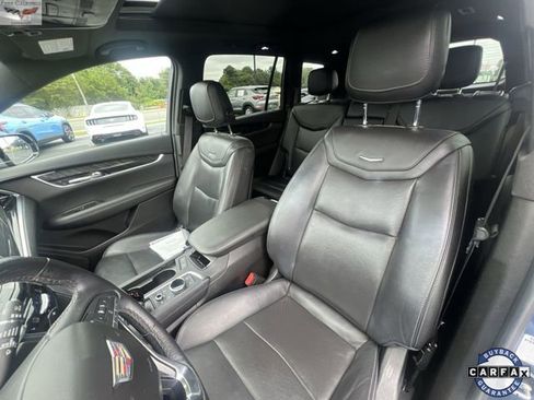 Used 2022 Cadillac XT6 Premium Luxury image 19