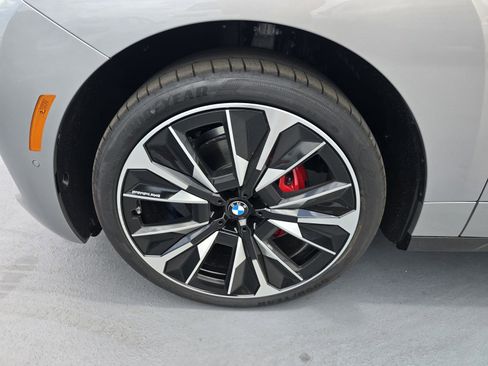 New 2026 BMW iX xDrive60 w/ M Sport Package image 6