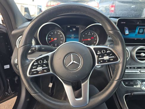 Used 2019 Mercedes-Benz C 300 Sedan w/ Premium Package image 10