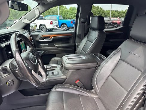 Used 2022 GMC Sierra 1500 Denali AWD/4WD image 16
