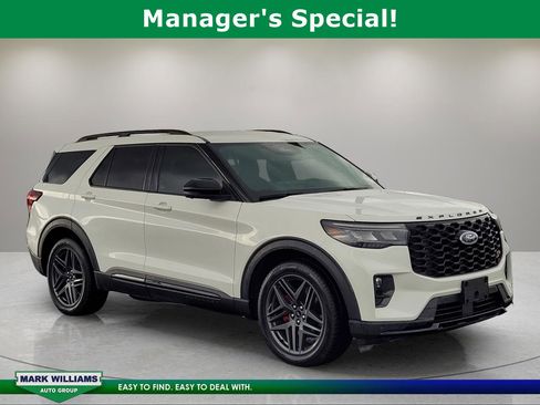 Used 2025 Ford Explorer ST AWD/4WD image 1