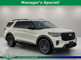 Used 2025 Ford Explorer ST AWD/4WD video 1