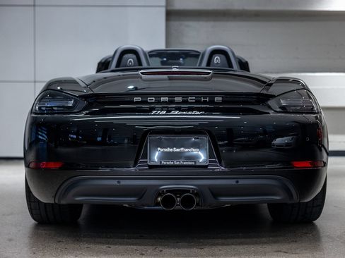 Certified 2024 Porsche 718 Boxster RWD image 7