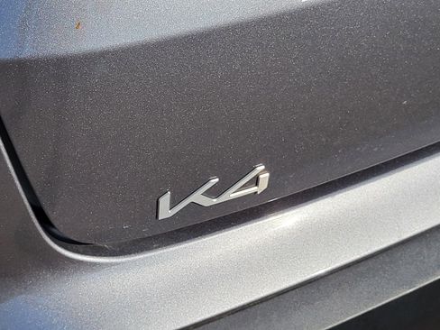 Used 2025 Kia K4 FWD image 26
