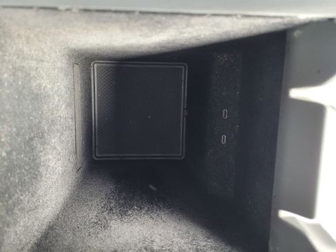 Used 2022 Rivian R1T Adventure image 26