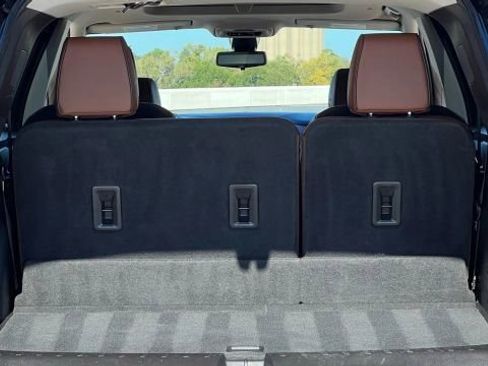 Used 2018 Chevrolet Traverse High Country w/ LPO, Cargo Package image 25