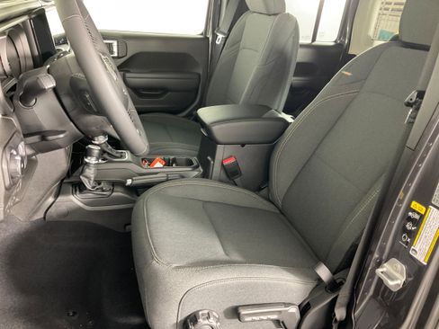 New 2026 Jeep Wrangler Unlimited Sport image 10