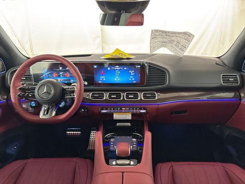 New 2026 Mercedes-Benz GLS 63 AMG 4MATIC image 15