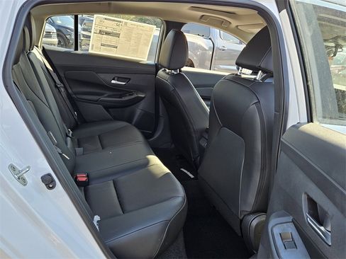 New 2026 Nissan Sentra SR image 12