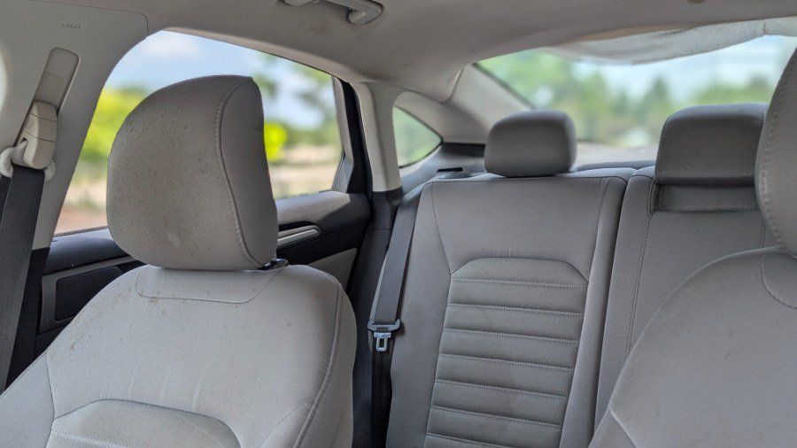 Used 2015 Ford Fusion S FWD image 18