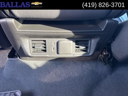 Certified 2022 Chevrolet Silverado 1500 LT AWD/4WD image 5