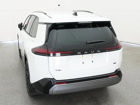 New 2026 Toyota RAV4 SE image 30