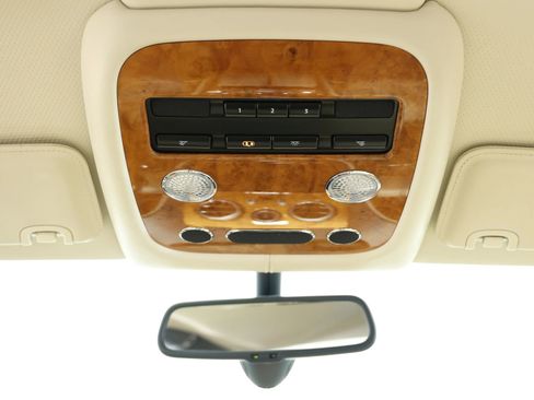 Used 2016 Bentley Continental GT image 35