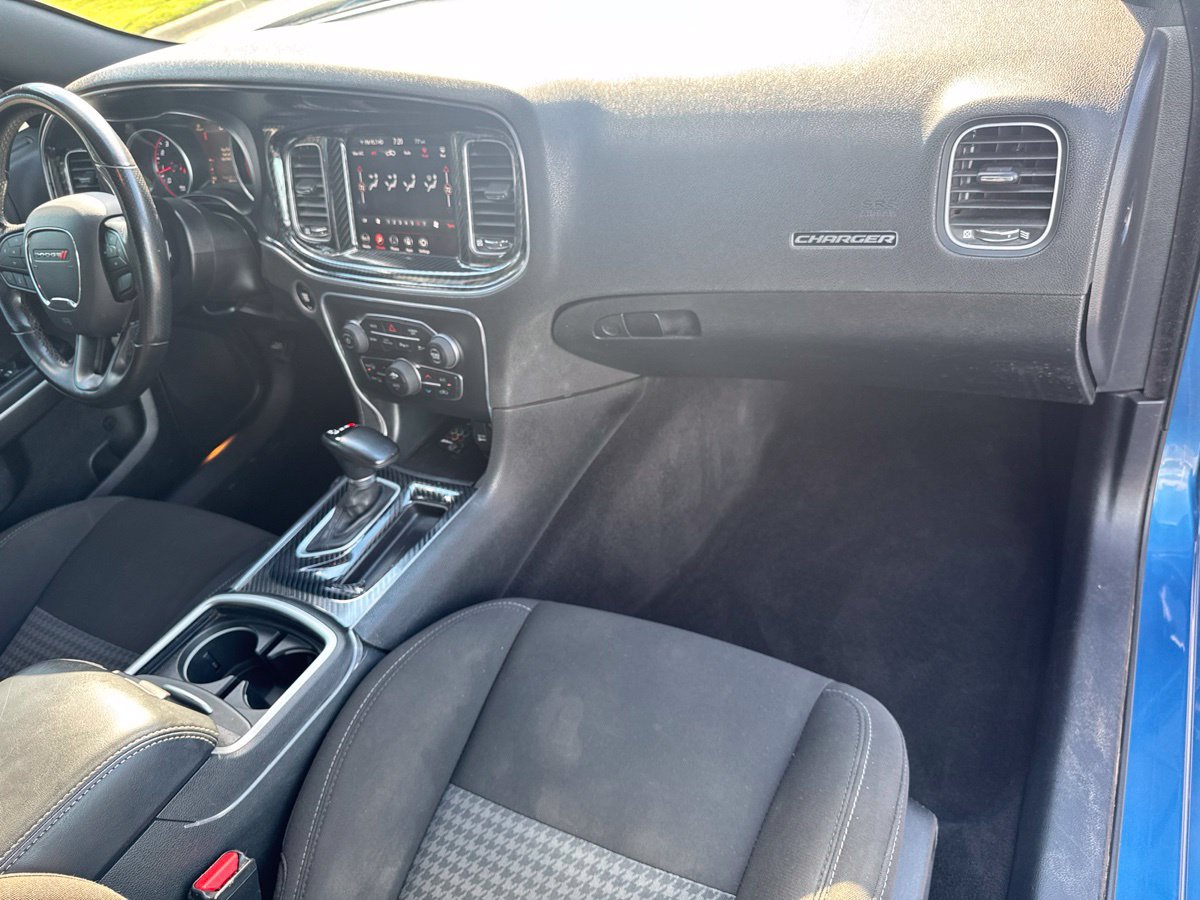 Used 2023 Dodge Charger R/T RWD image 38