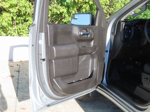 Used 2024 Chevrolet Silverado 1500 Custom image 22