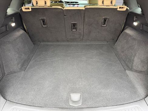 Used 2017 Cadillac XT5 FWD image 20