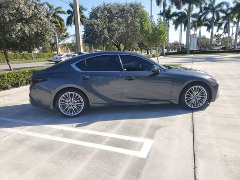 Used 2025 Lexus IS 300 w/ Premium Package RWD image 11