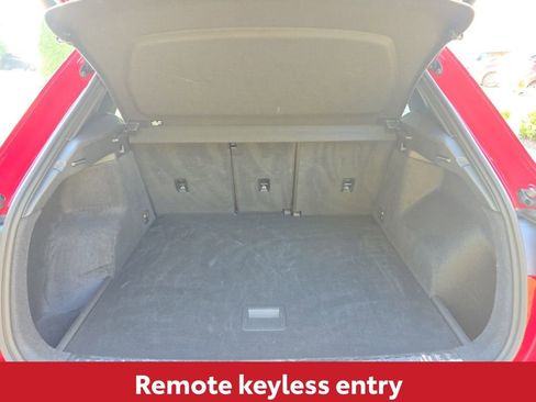 Used 2024 Audi Q3 2.0T Premium image 14