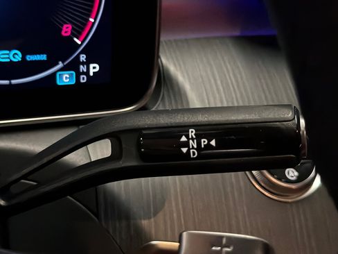 Used 2022 Mercedes-Benz C 300 Sedan image 19