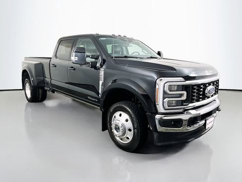 Used 2025 Ford F450 Lariat w/ Lariat Ultimate Package AWD/4WD image 4