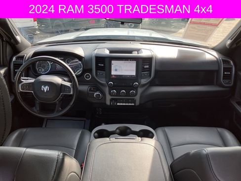 Used 2024 RAM 3500 Tradesman image 19