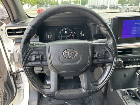Certified 2025 Toyota Tacoma SR5 RWD image 18